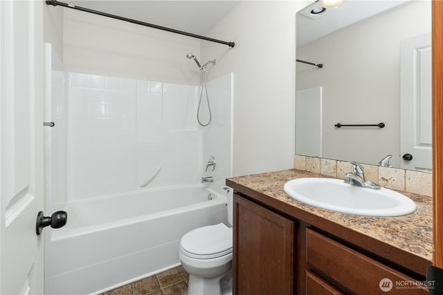 20406 7th Avenue Ct E, Spanaway, WA 98387