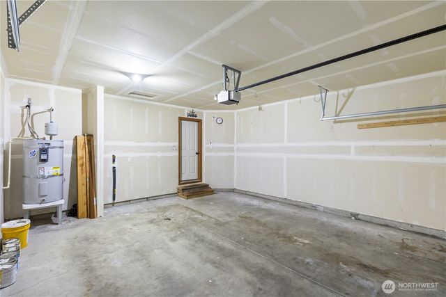 20406 7th Avenue Ct E, Spanaway, WA 98387