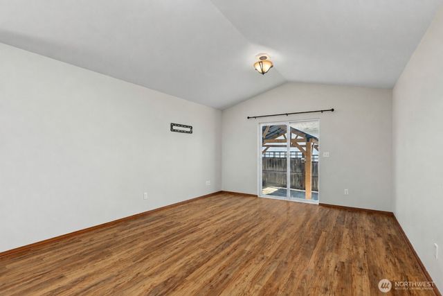20406 7th Avenue Ct E, Spanaway, WA 98387