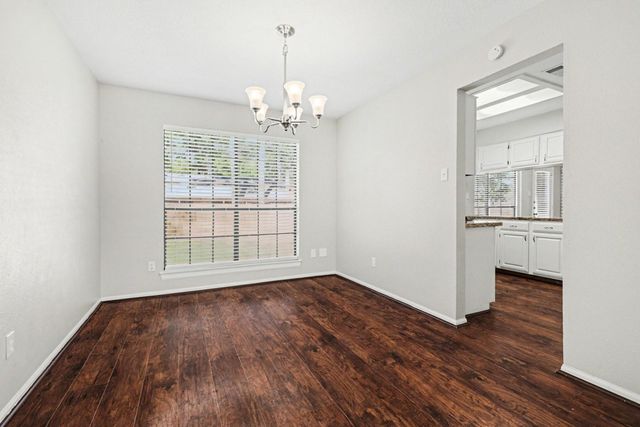 134 E Pathfinders Circle, The Woodlands, TX 77381