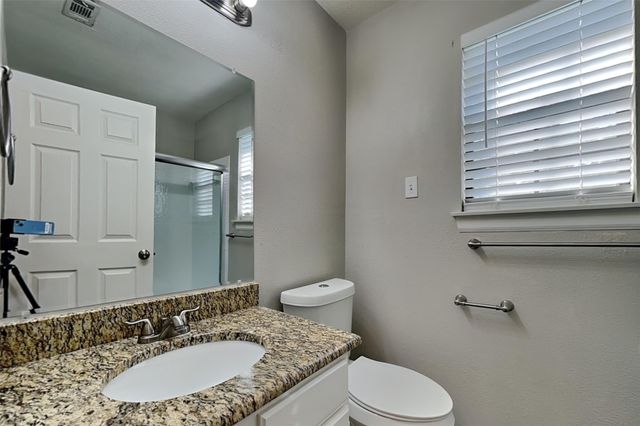 134 E Pathfinders Circle, The Woodlands, TX 77381