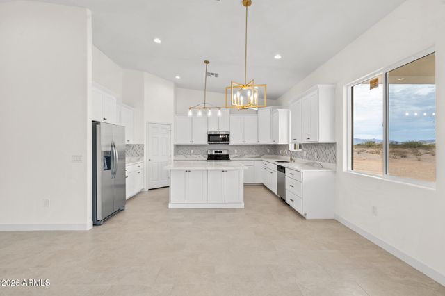 5913 N 425TH Avenue, Tonopah, AZ 85354