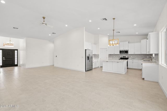 5913 N 425TH Avenue, Tonopah, AZ 85354