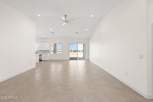 5913 N 425TH Avenue, Tonopah, AZ 85354