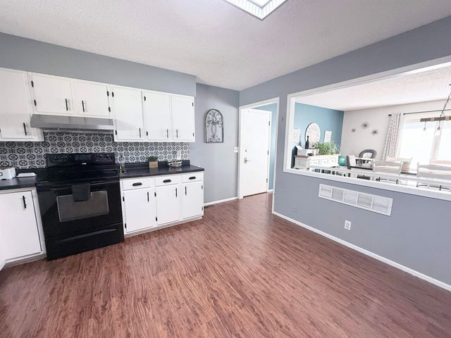 1740 N Kessler, Wichita, KS 67203
