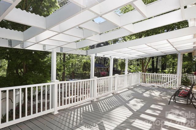 121 Wells Street, Hendersonville, NC 28739