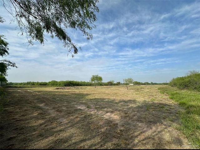 18574 Villa Hermosa Drive, Penitas, TX 78572