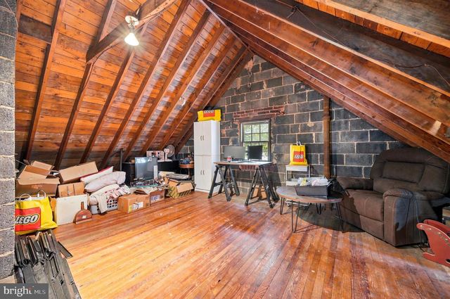 35 BURNSIDE AVE, West Norriton, PA 19403