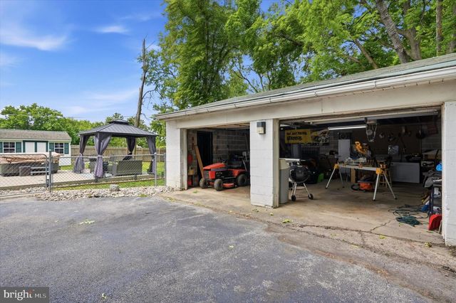 35 BURNSIDE AVE, West Norriton, PA 19403