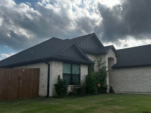 19135 Ambrosia, Flint, TX 75762
