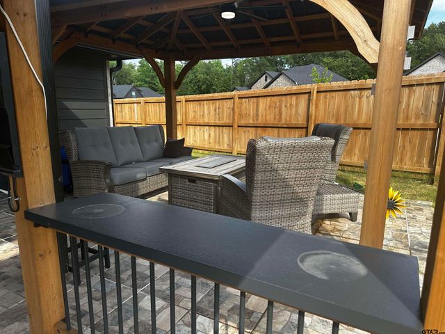 19135 Ambrosia, Flint, TX 75762