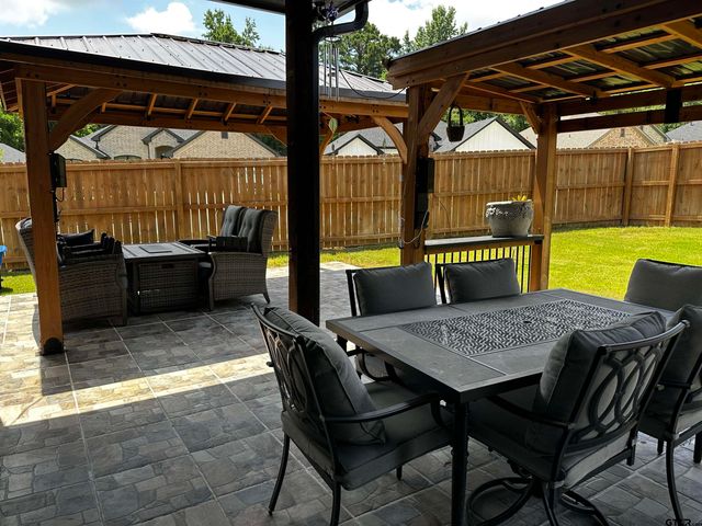 19135 Ambrosia, Flint, TX 75762
