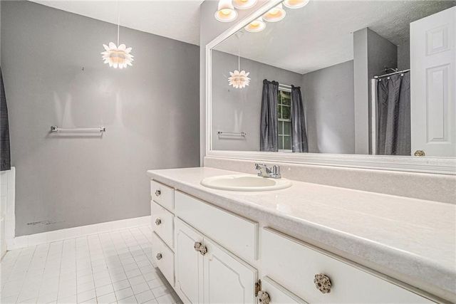 293 Country Lake Drive, Mcdonough, GA 30252