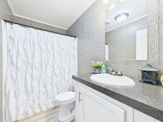2073 Charles Road, Decatur, TN 37322