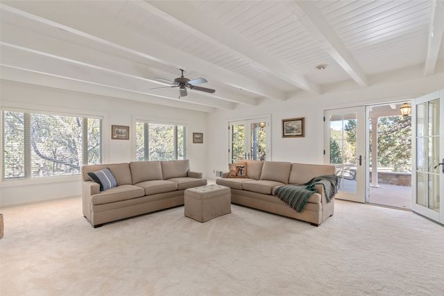 1006 Calle Catalina, Santa Fe, NM 87501