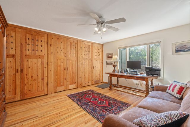 1006 Calle Catalina, Santa Fe, NM 87501