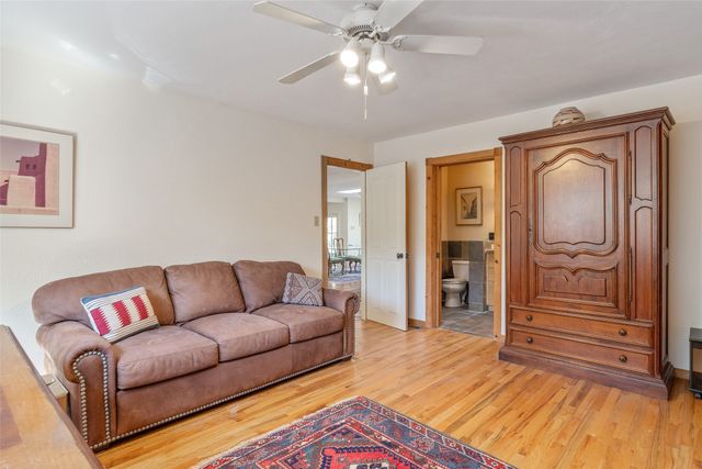 1006 Calle Catalina, Santa Fe, NM 87501