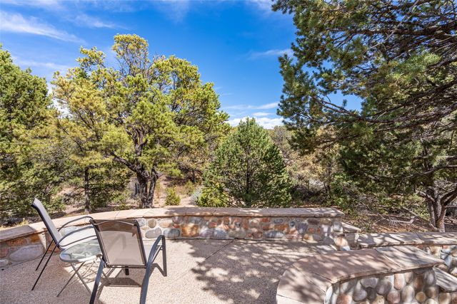 1006 Calle Catalina, Santa Fe, NM 87501