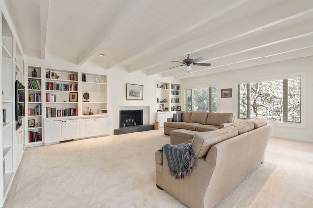 1006 Calle Catalina, Santa Fe, NM 87501
