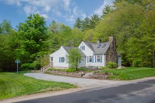 1038 Farrington Corner Road, Hopkinton, NH 03229