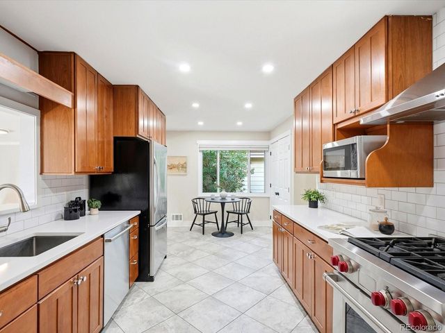 2338 E Floyd Place, Englewood, CO 80113