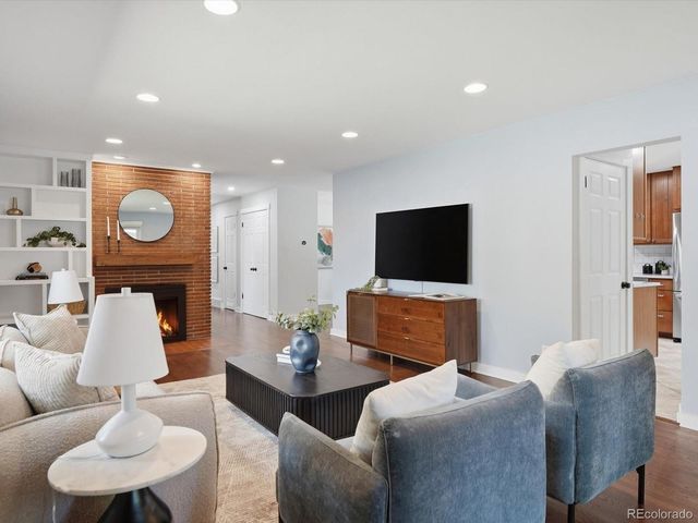 2338 E Floyd Place, Englewood, CO 80113