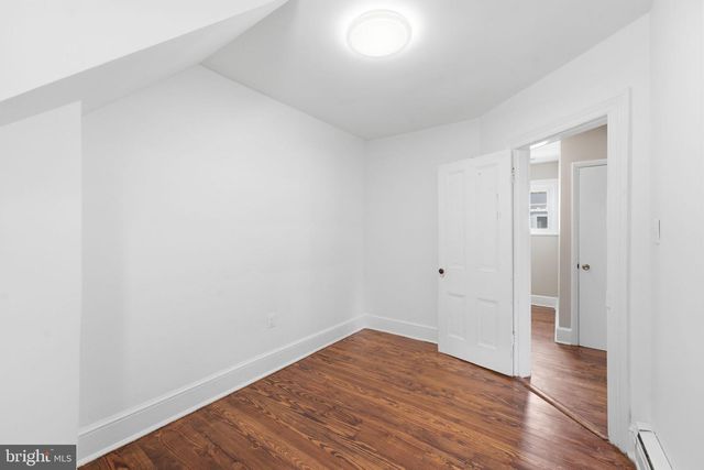 1106 MONROE ST, Herndon, VA 20170