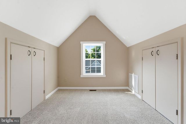 1106 MONROE ST, Herndon, VA 20170