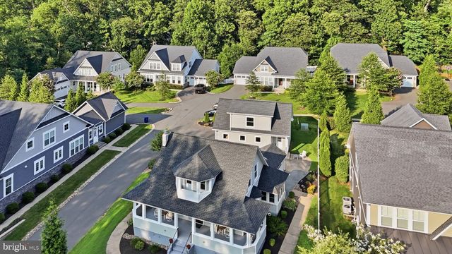 1106 MONROE ST, Herndon, VA 20170