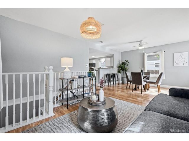 4186 S Lincoln St, Englewood, CO 80113