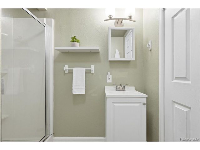 4186 S Lincoln St, Englewood, CO 80113