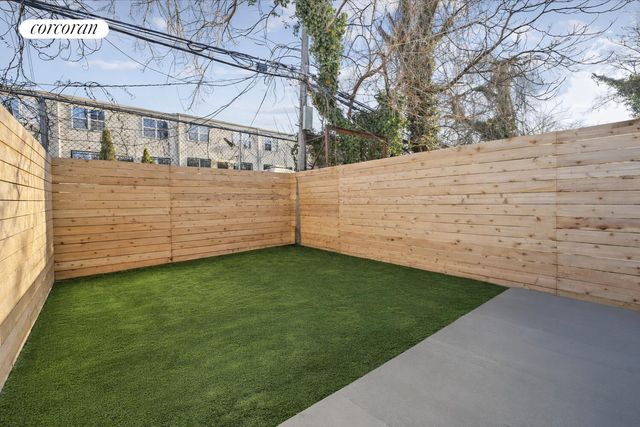 1148 DECATUR Street, New York City, NY 11207