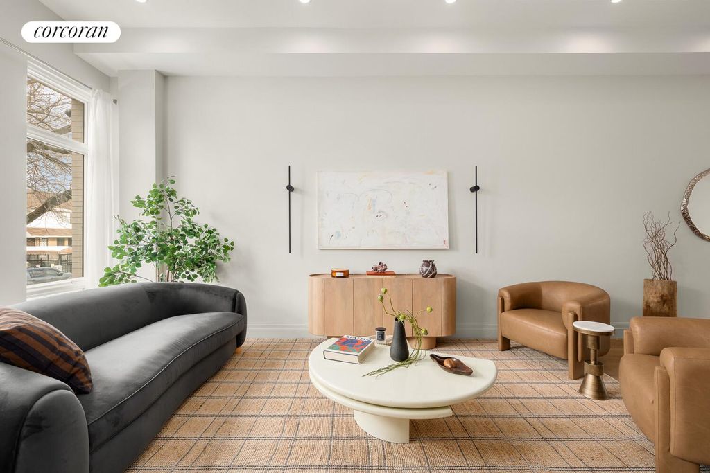 1148 DECATUR Street, New York City, NY 11207