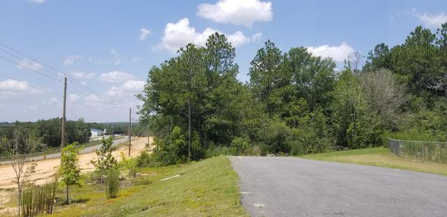 4.19 acres PJ Adams Pkwy, Crestview, FL 32536