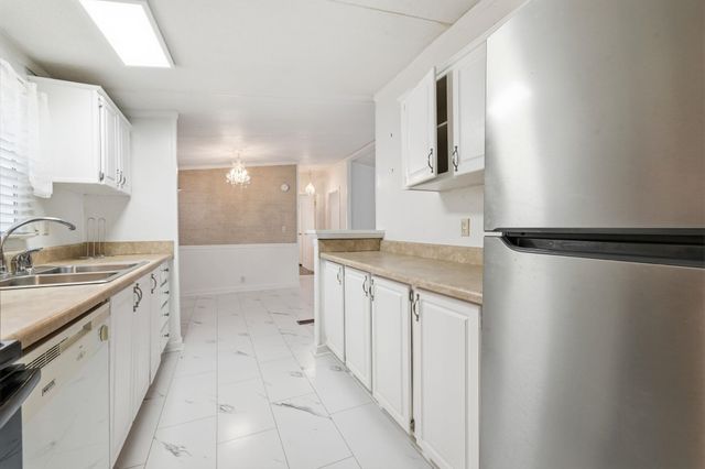 8011 McLamb Dr., Myrtle Beach, SC 29588