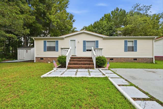 8011 McLamb Dr., Myrtle Beach, SC 29588