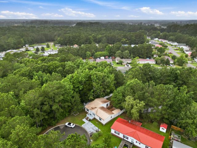 8011 McLamb Dr., Myrtle Beach, SC 29588
