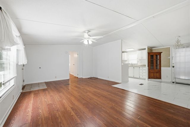 8011 McLamb Dr., Myrtle Beach, SC 29588