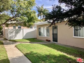 1856 9th Street A, Santa Monica, CA 90404