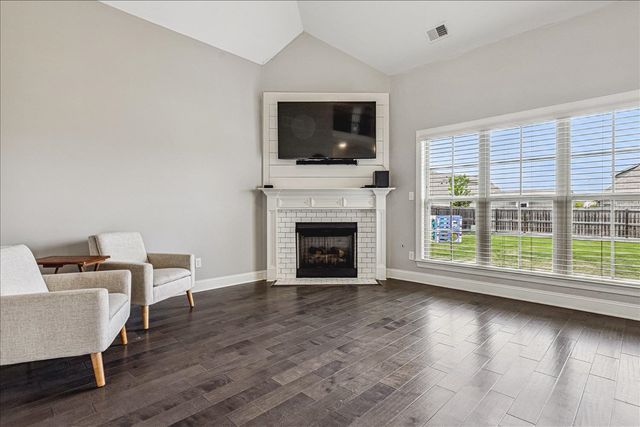 12802 LONGMIRE LOOP S, Arlington, TN 38002