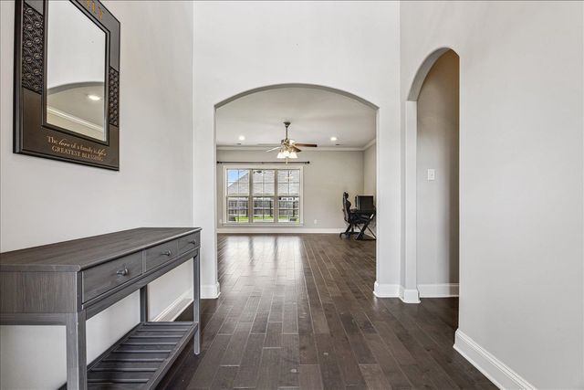 12802 LONGMIRE LOOP S, Arlington, TN 38002