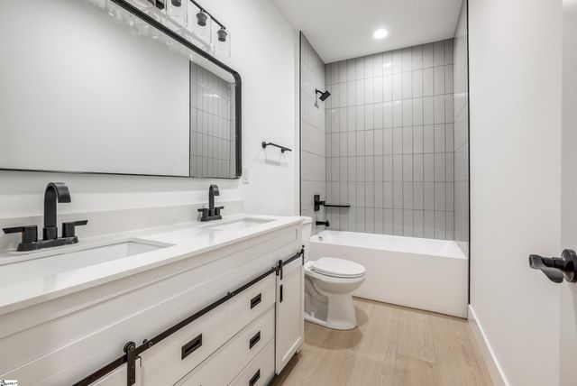 130 Simmons Road, Woodruff, SC 29388