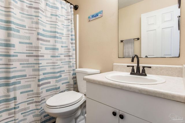 2016 Sequoia Cir, Pensacola, FL 32526