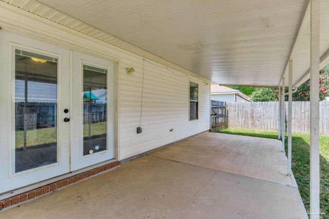 2016 Sequoia Cir, Pensacola, FL 32526
