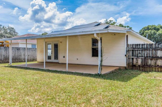 2016 Sequoia Cir, Pensacola, FL 32526