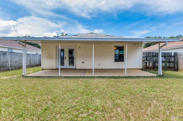 2016 Sequoia Cir, Pensacola, FL 32526