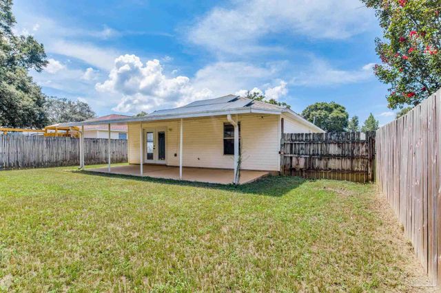 2016 Sequoia Cir, Pensacola, FL 32526