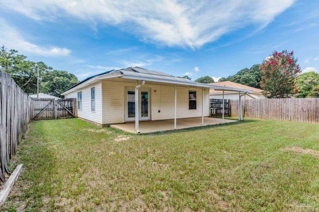2016 Sequoia Cir, Pensacola, FL 32526
