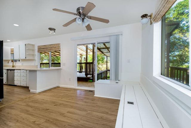 16492 Mackinaw Way, Grass Valley, CA 95949