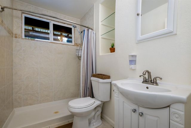 16492 Mackinaw Way, Grass Valley, CA 95949